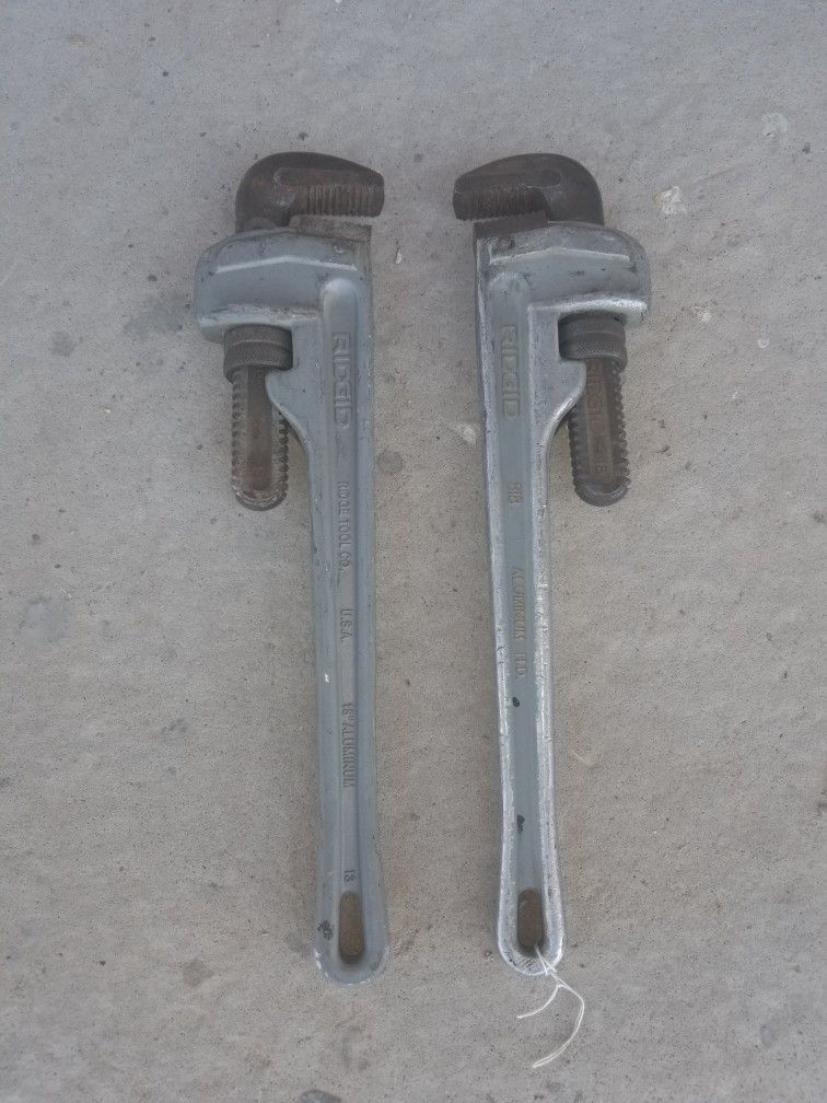 VENDO 2 LLAVES STILSON MARCA RIGID