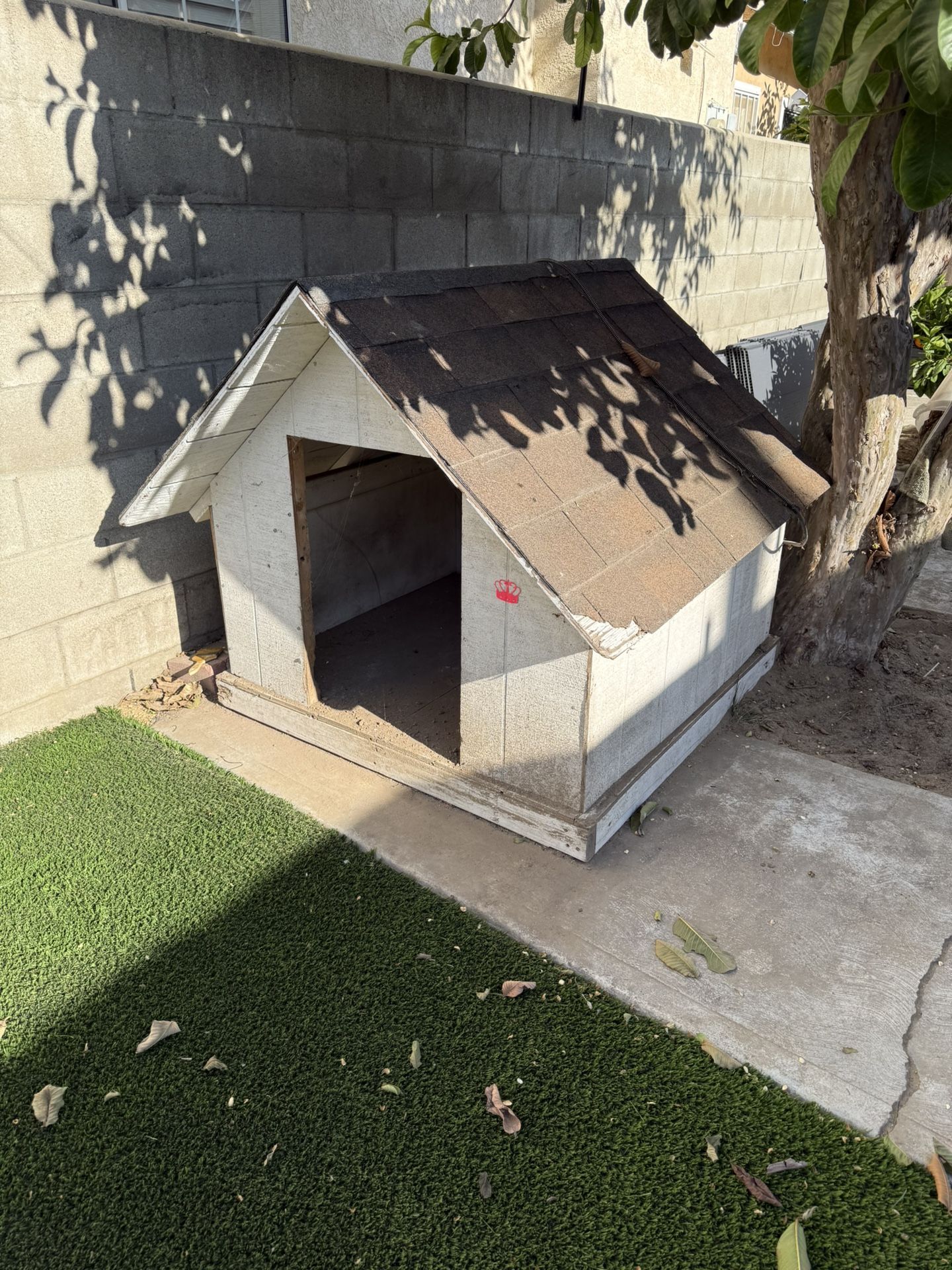 Dog House For Price Of Large Pizza