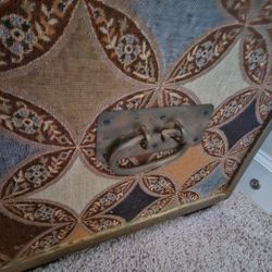 Surat Storage & Coffee Table Trunk