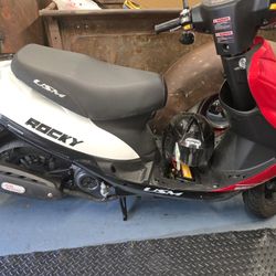 Rocky V SCOOTER 500 MILES 
