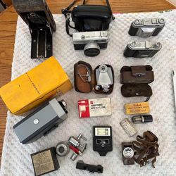 Antique And Vintage Camera’s And Accessories (This Is For Everything In The Picture