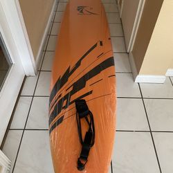 SURF BOARD BRAND NEW 9 FEET LONG PERFECT FOR SURFING 🏄♀️ 🔥🔥