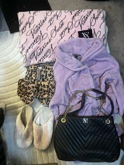 VICTORIA SECRETS