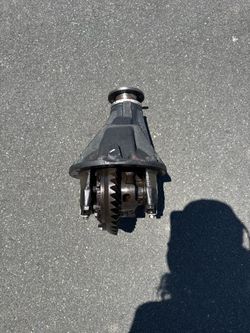 84-95 Toyota Pickup 1 Ton Dually OEM 4.10 LSD 3rd Member 8” Differential