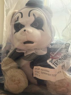 Pennywise and Art The Clown Teddy Killers