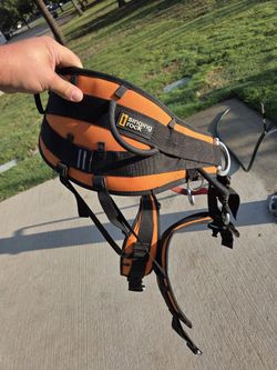 Arborist climbing saddle