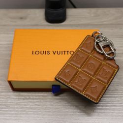 luxury luis vuitton accessories holder