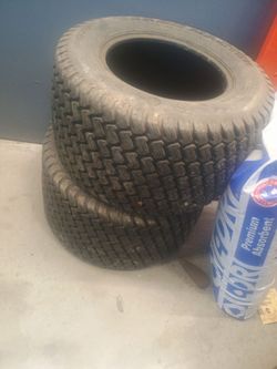 Turf tires