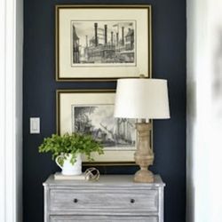 1 Vanity Light In Box 