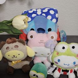 SANRIO/STITCH SQUISHMALLO BUNDLE