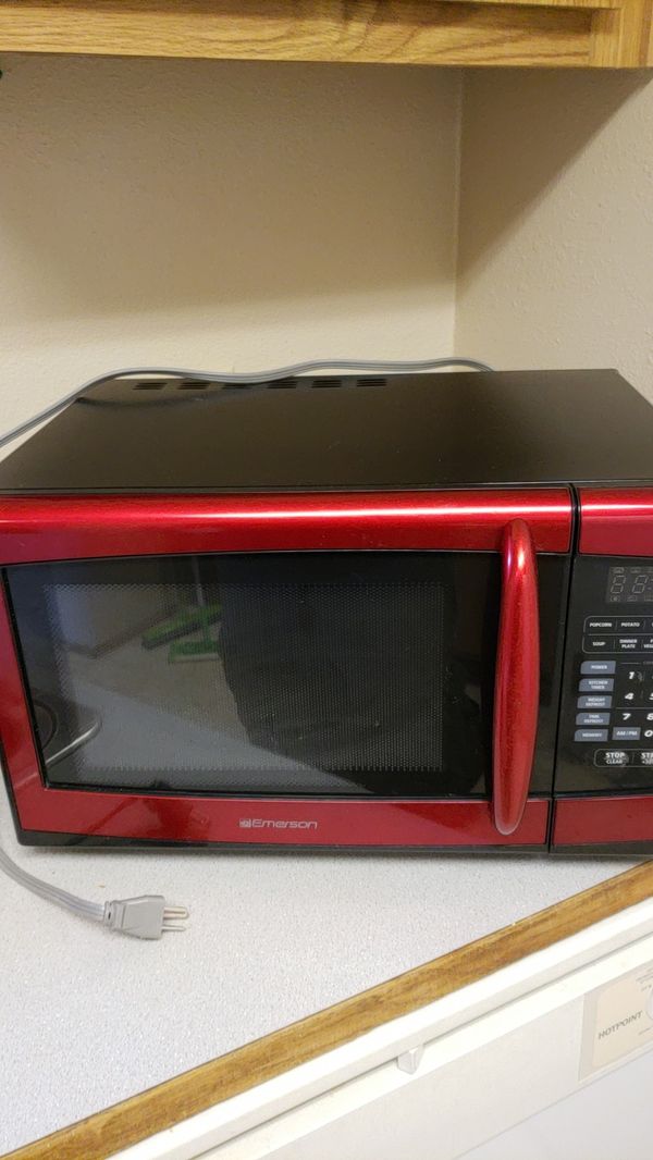 Emerson Red And Black Microwave For Sale In Brier WA Emerson Red And Black Microwave For Sale In Brier WA