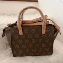 NWT Women’s Adrienne VITTADINI Handbag Purse Shoulder Strap