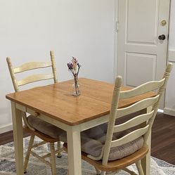 Dining Table With 2 Chairs & Cushions