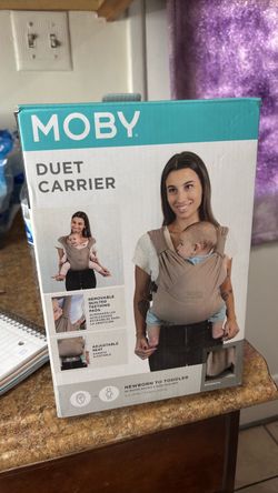 Duet carrier