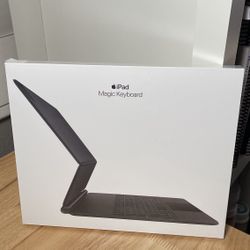 Apple Magic Keyboard for iPad Pro 12.9” (6th Gen) – New Sealed