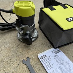 RYOBI 8.5 Amp 1-1/2 Peak HP Fixed Base Corded Router  