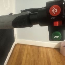 Aoniu  m4 electric scooter brand new  $405-395OBO!