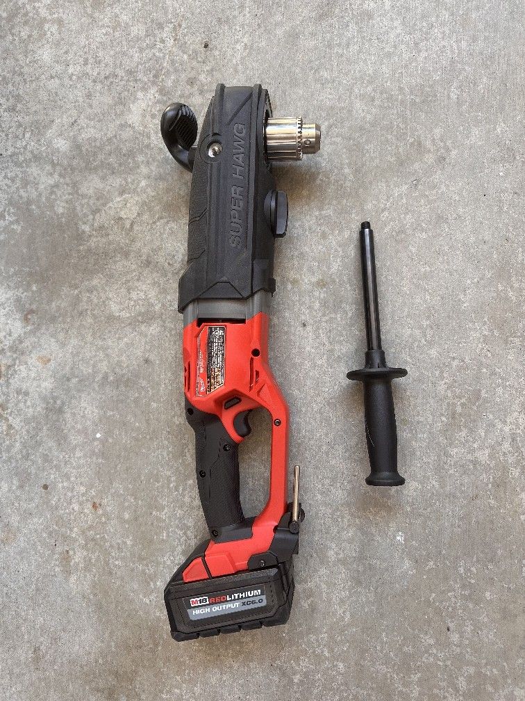 M18 FUEL 18V
Lithium-lon
Brushless Cordless
GEN 2 SUPER HAWG