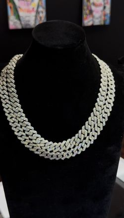 Moissanite Cuban Chain 