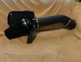 Cold air intake Kit 99-06 Silverado Tahoe suburban avalanche Yukon Sierra(brand new)