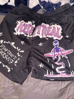 Keep It Real Alien Graphic Shorts