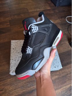 Air Jordan 4 Retro “Bred”