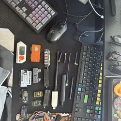 Flipper Zero Ultimate Bundle + Chameleon Ultra + WiFi / Sub-GHz / RFID Add-Ons (512GB, Momentum)