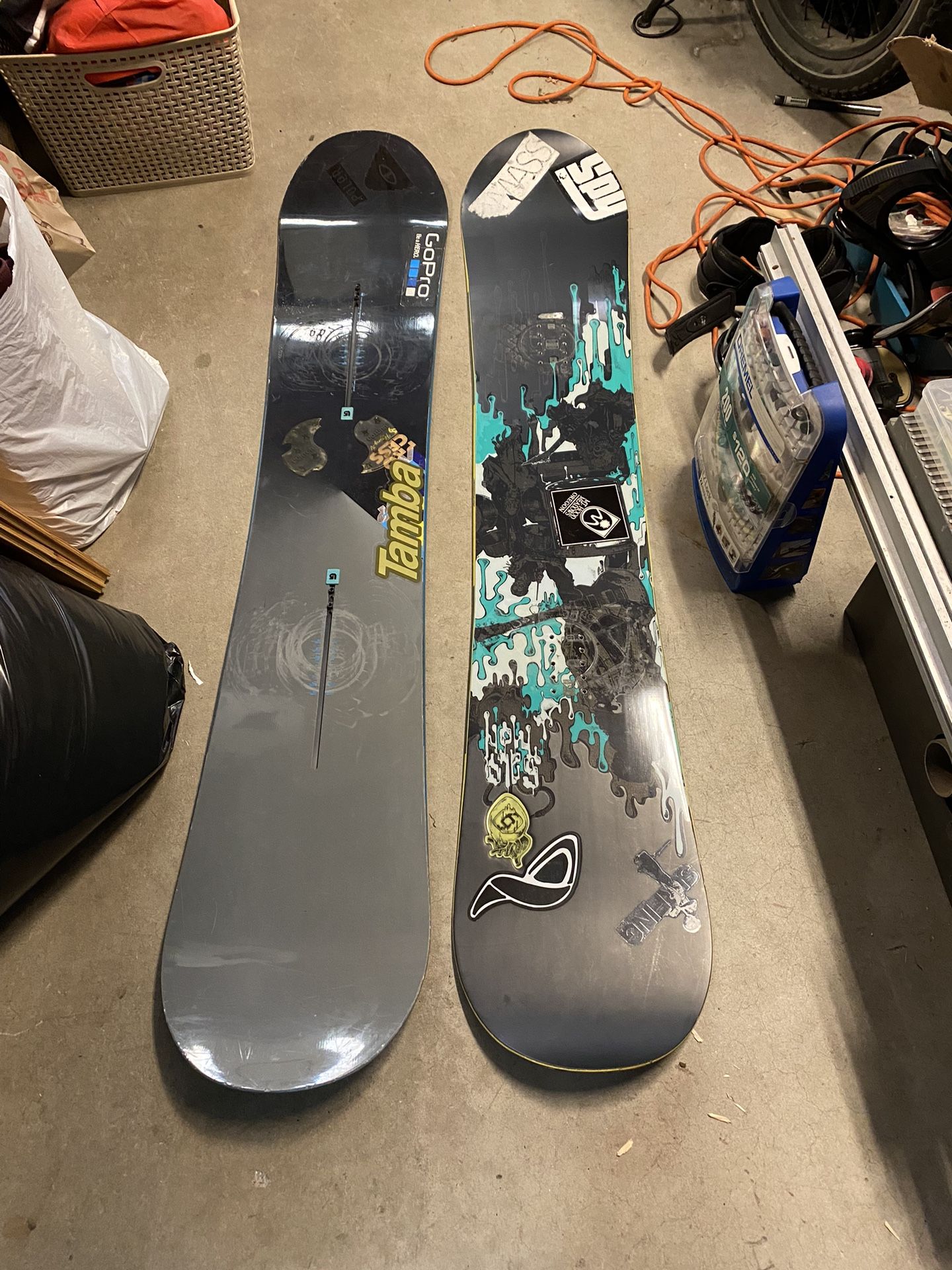 SNOWBOARDS (Burton , Salomon)