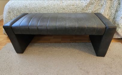 Modern Dark Gray Upholstered Bedroom / Entryway Bench – Like New Condition