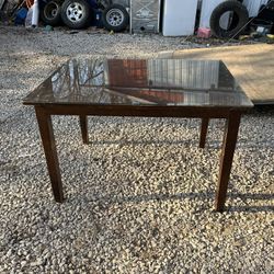 Dinning  Room  Table