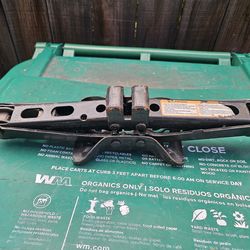 Ford scissor jack