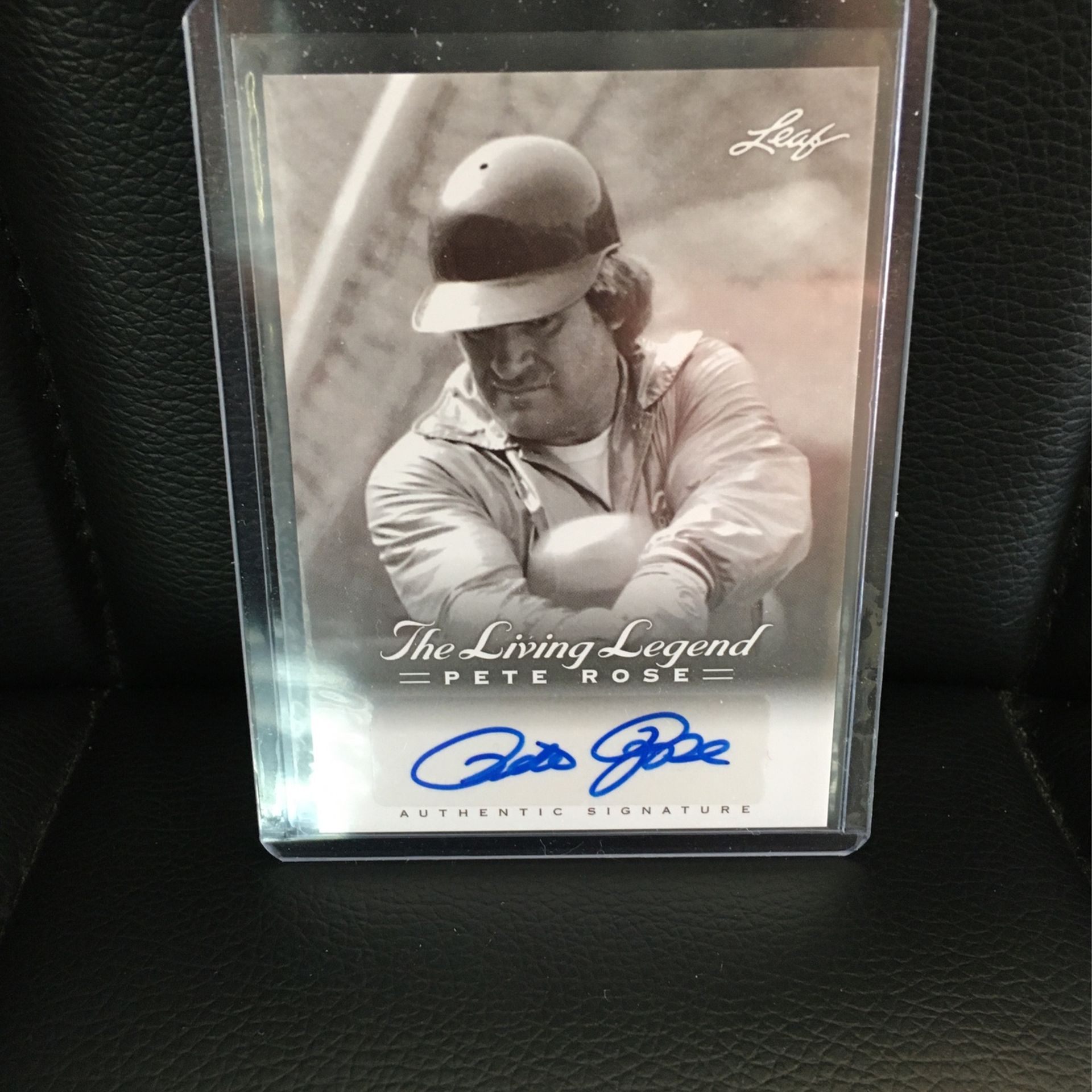 Certified Pete Rose Autographed Baseball Card