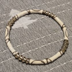 Bracelet Vintage Bangle gold tone filigree & white enamel segments
