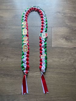 Mexican Color Lei