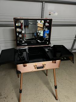 portable vanity