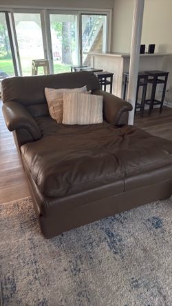 Loveseat, couch