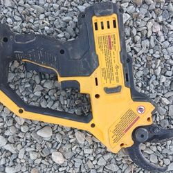 Dewalt Cutter