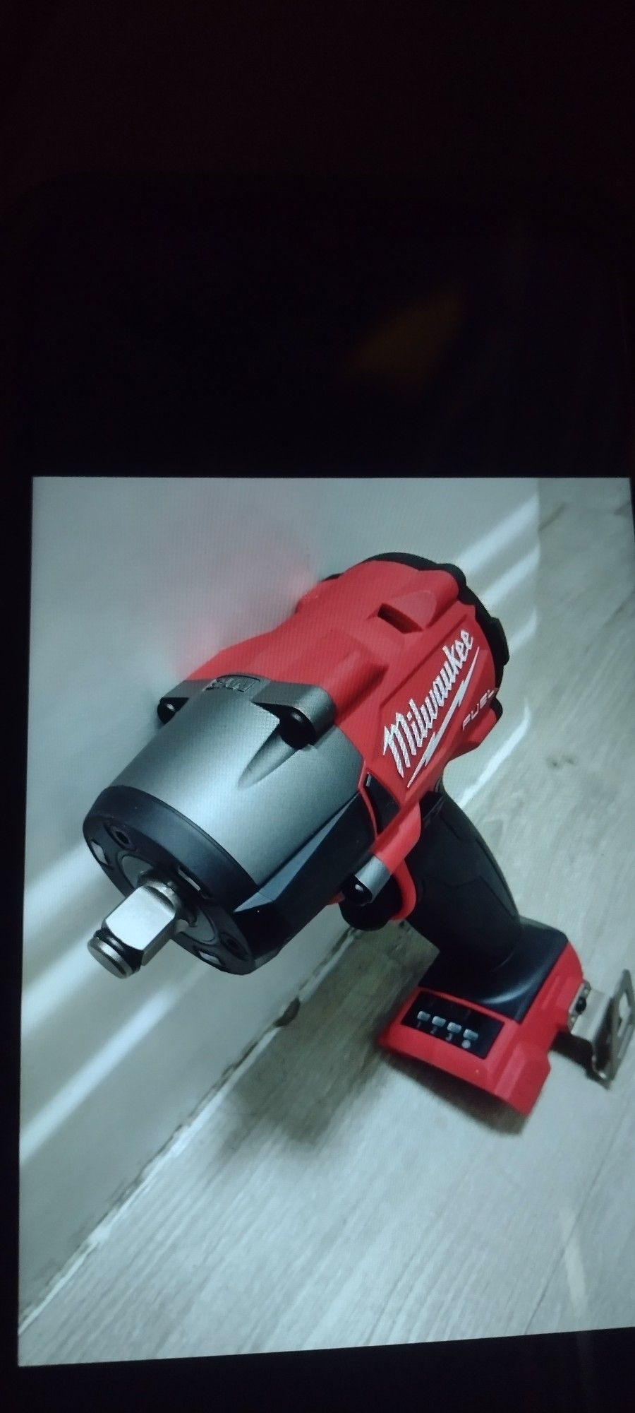 Milwaukee m18 fuel brushless cordless 1/2' mid-torque impact wrench 4 speed 650 ft-lbs 18v tool only new firm price