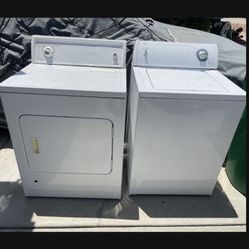 $495 Set Whirlpool Washer And Kenmore Gas Dryer 