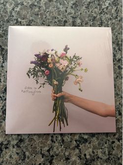 EXCLUSIVE Olivia Rodrigo Honeybee Cigarette Smoke 7" Green Limited Vinyl SEALED