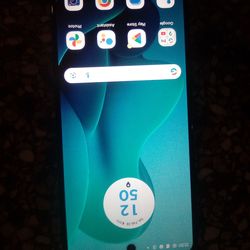 Motorola 5g ( fully unlocked) good with any carrier