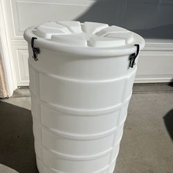 55 Gallons Barrels drums