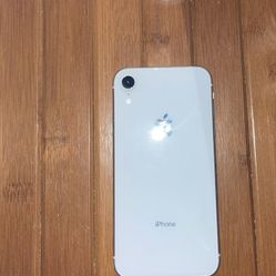 iPhone XR 