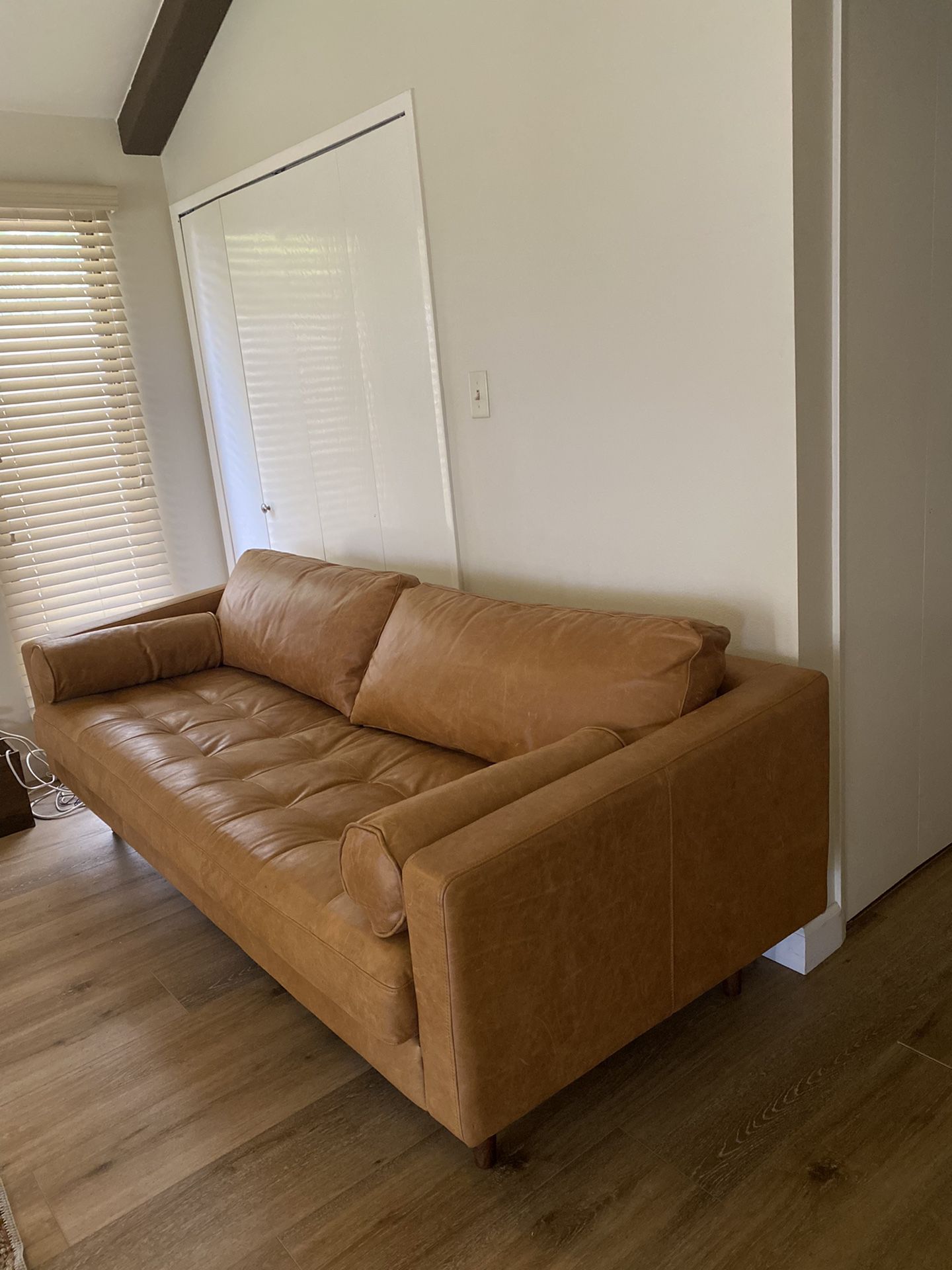 Real Leather Sofa / Couch 