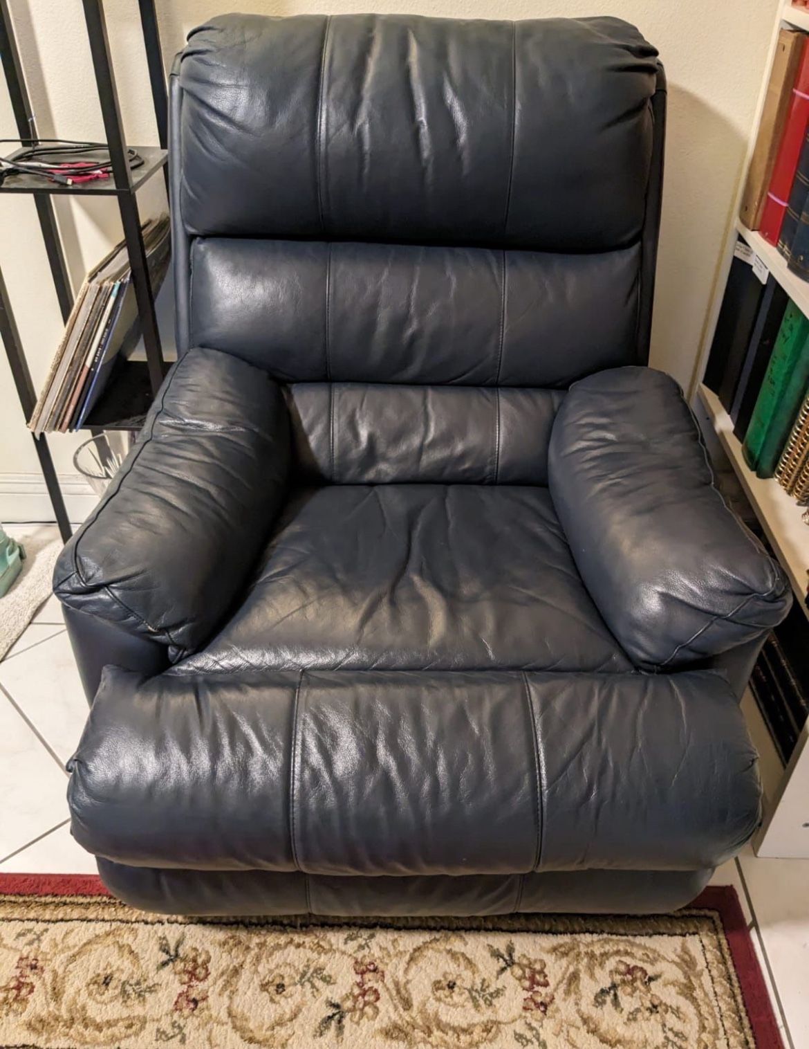 Leather Recliner Chair With Massage 