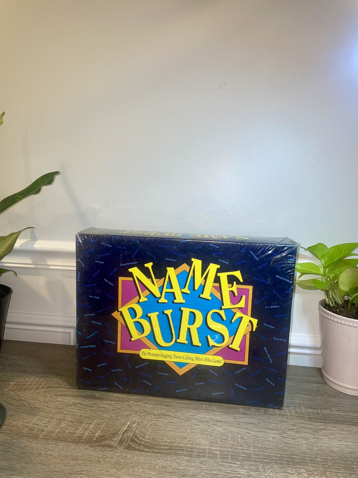 NAME BURST  Sealed Board Game Hersch Co. 1992 Adult Party Memory Famous Names#16