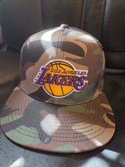 LA Lakers Camo Hat