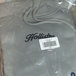 UNOPENED Grey Hollister Embroidered Hoodie xs MENS for