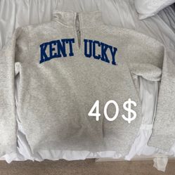 Kentucky gray pullover size small