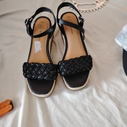 Memory Foam Time And True Besides Six And A Half Women's Heels